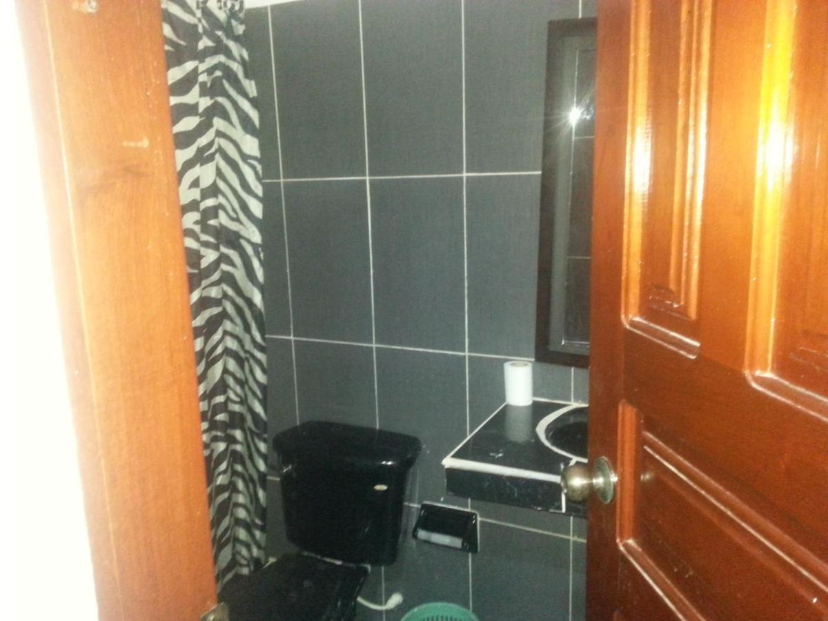 Hostal Selvatrip Leticia Luaran gambar